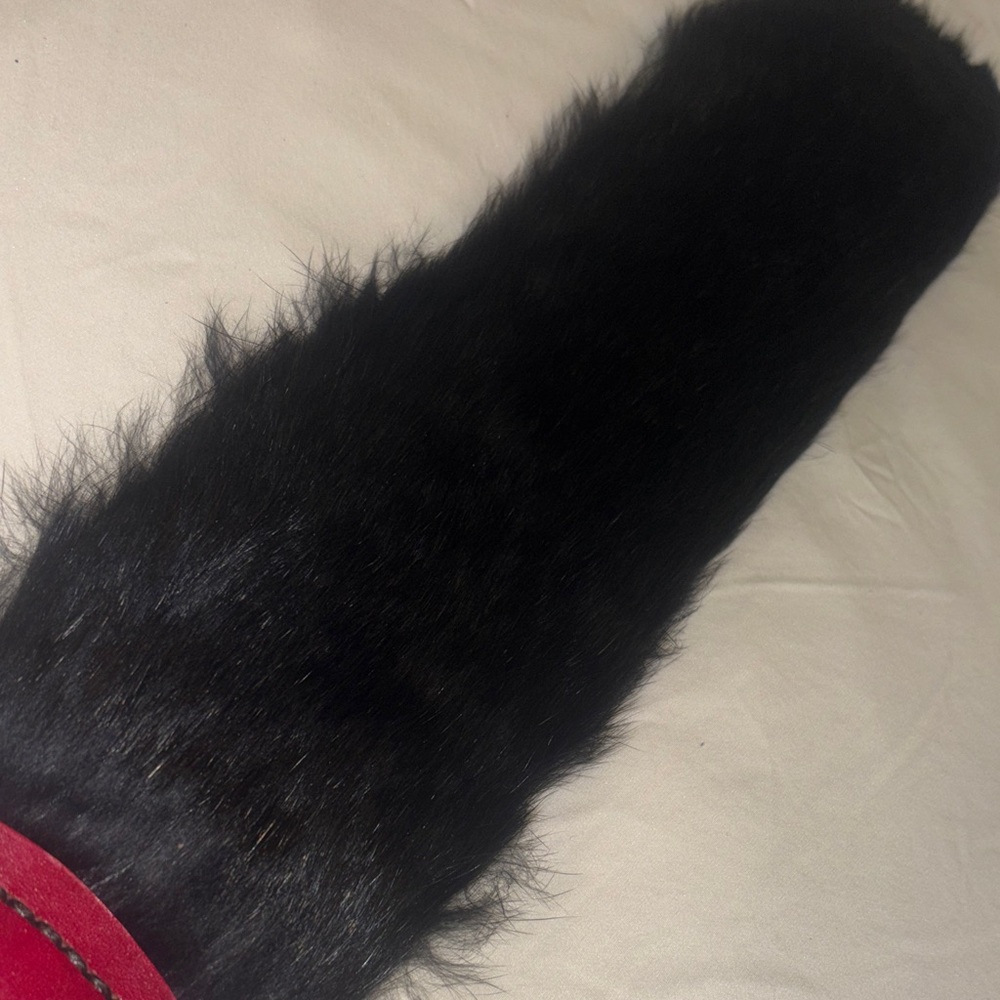 Black Fur Paddle with Red Handle - Picture 5 of 7